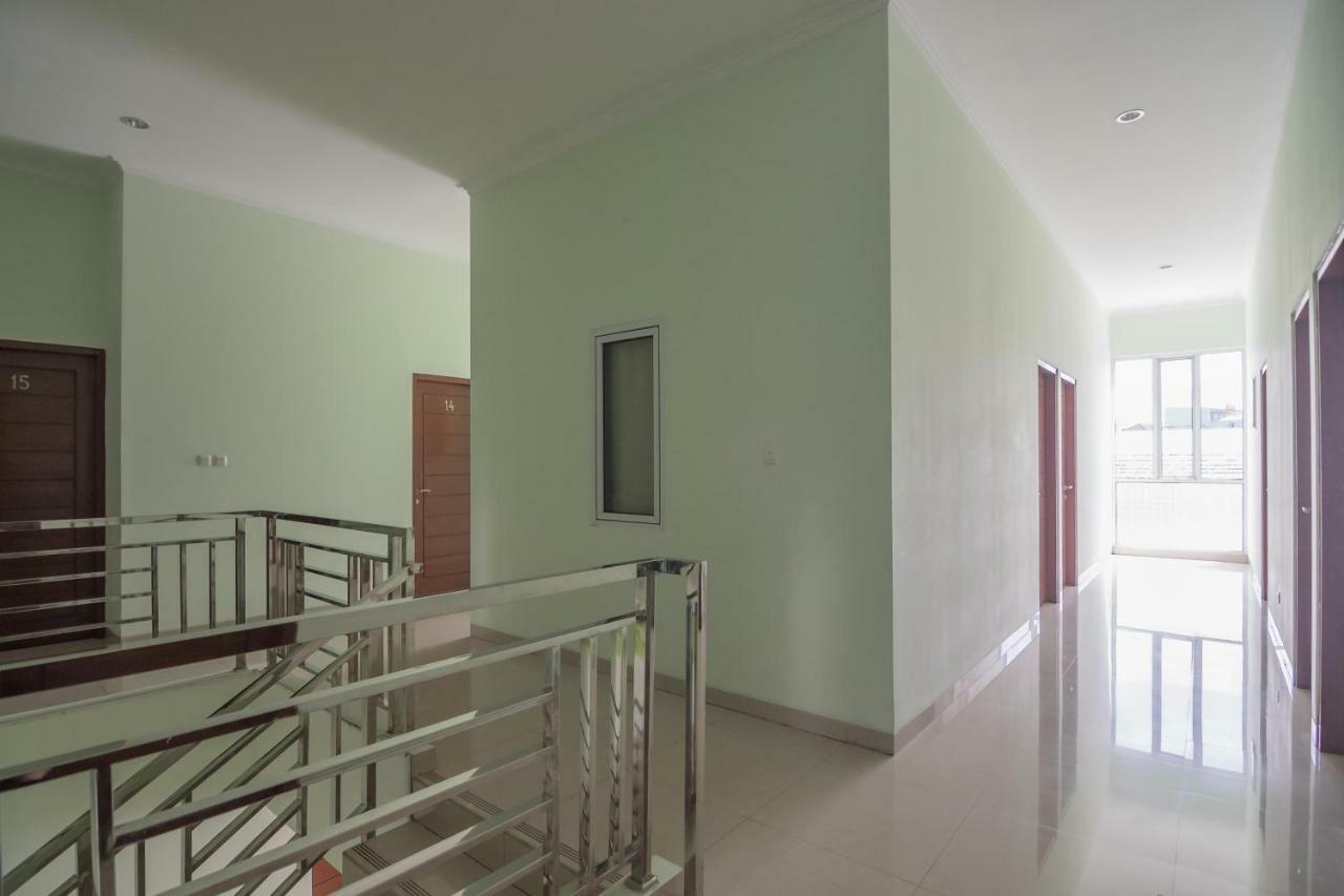 Reddoorz At Gatot Subroto Lampung Hotel Bandar Lampung Exterior photo